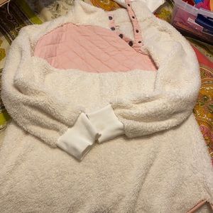 Super cozy pullover 🐑